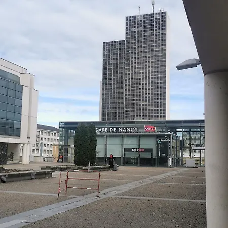 Meuble Du Plateau - Centre Gare Tgv Διαμέρισμα Νανσύ